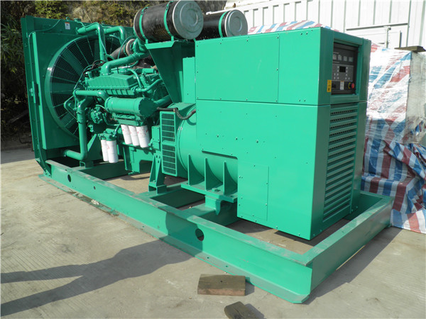 隆化发电机租赁-厂家给大家介绍发电机失磁现象