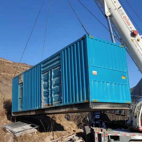 隆化发电机的发电效率受多种因素影响，主要包括以下几个方面：