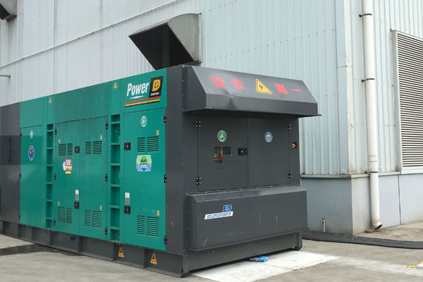 隆化燃油滤清器的更换流程是怎样的？