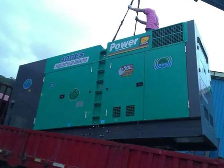 隆化柴油发电机组转速不稳定时，如何对发动机进行维护？