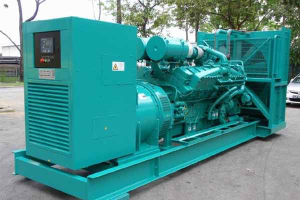 隆化柴油发电机组电压不稳定怎样维修？