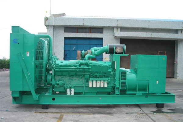 隆化工厂发电机应急发电时如何更准确地检查发电机状态？