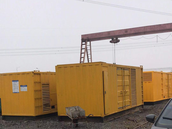 隆化100kw柴油发电机组每小时油耗？