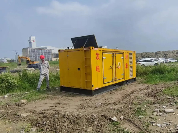 隆化冬季低温环境下，发电机组启动电瓶的容量需求是否会增加？