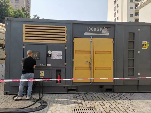 隆化500KW发电机组冬季应该配多大的启动电瓶？